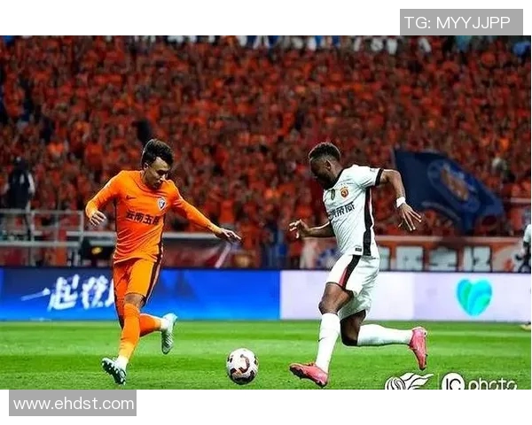 中超裁判判罚争议频发球迷热议公平性与职业素养问题