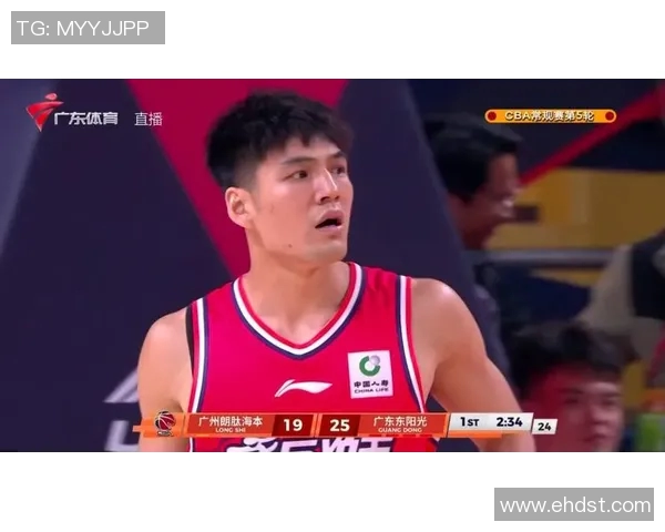 广东宏远取得四连胜，领跑CBA常规赛积分榜，周鹏状态回暖表现稳定